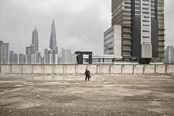 Shanghai: Lost Identity ©Victor Garrido